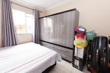 Apartamento à venda com 2 quartos, 47m² em Califórnia, Belo Horizonte