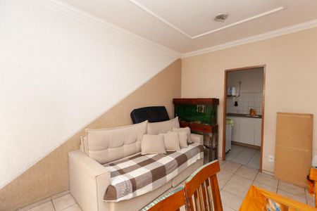 Apartamento à venda com 2 quartos, 47m² em Califórnia, Belo Horizonte