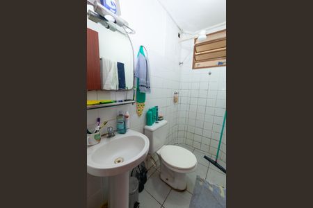 Apartamento à venda com 2 quartos, 47m² em Califórnia, Belo Horizonte
