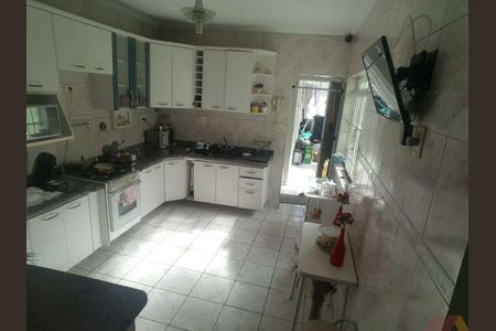 Casa à venda com 6 quartos, 260m² em Penha de França, São Paulo