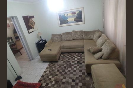 Casa à venda com 6 quartos, 260m² em Penha de França, São Paulo