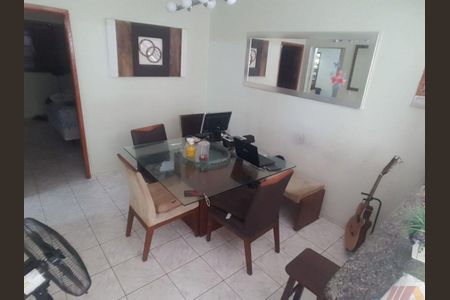 Casa à venda com 6 quartos, 260m² em Penha de França, São Paulo