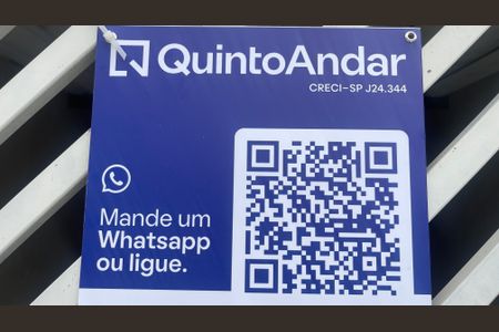 Casa à venda com 160m², 3 quartos e 4 vagas Casa à venda com 160m², 3 quartos e 4 vagasPlaca