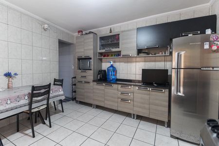 Casa à venda com 160m², 3 quartos e 4 vagas Casa à venda com 160m², 3 quartos e 4 vagasCozinha