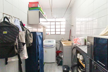 Área de Serviço de casa à venda com 3 quartos, 160m² em Parque Guarani, São Paulo