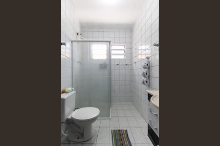 Casa à venda com 160m², 3 quartos e 4 vagas Casa à venda com 160m², 3 quartos e 4 vagasBanheiro 2