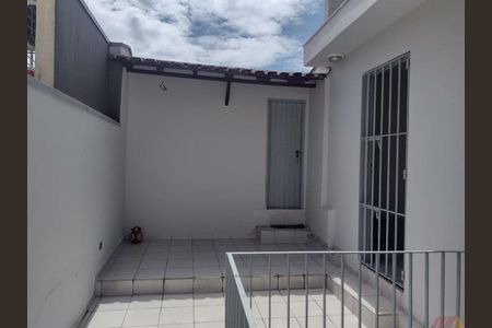 Casa à venda com 3 quartos, 110m² em Jardim São Paulo, São Paulo