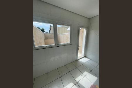 Casa à venda com 3 quartos, 160m² em Vila Romero, São Paulo