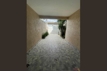 Casa à venda com 3 quartos, 160m² em Vila Romero, São Paulo