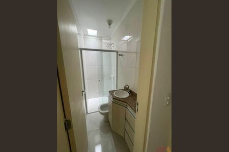 Casa à venda com 3 quartos, 160m² em Vila Romero, São Paulo