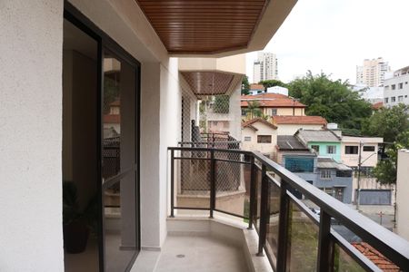 Apartamento à venda com 139m², 4 quartos e 2 vagasVaranda