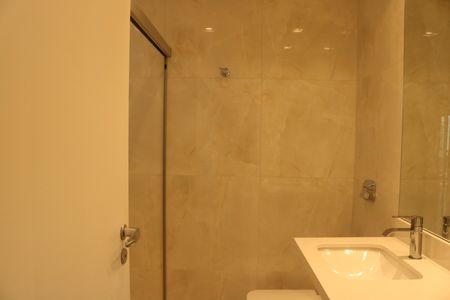 Apartamento à venda com 139m², 4 quartos e 2 vagasBanheiro da Suíte