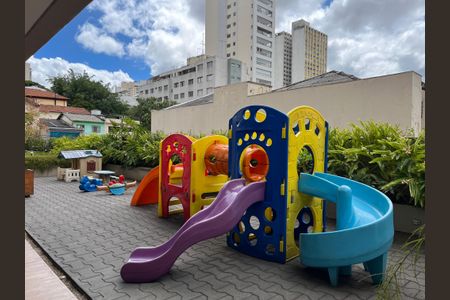 Apartamento à venda com 139m², 4 quartos e 2 vagasÁrea comum - Playground