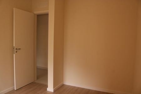 Apartamento à venda com 139m², 4 quartos e 2 vagasQuarto 2