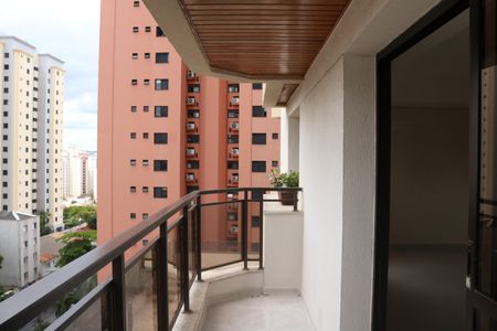 Apartamento à venda com 139m², 4 quartos e 2 vagasVaranda
