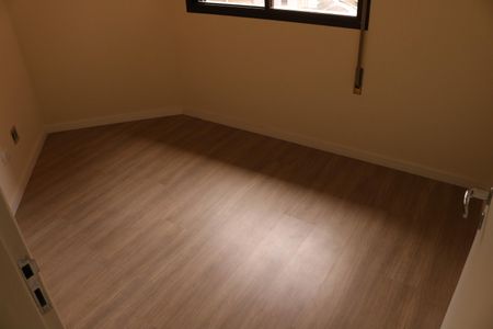 Apartamento à venda com 139m², 4 quartos e 2 vagasQuarto 1