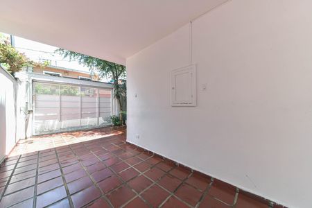 Casa para alugar com 170m², 3 quartos e 2 vagas Casa para alugar com 170m², 3 quartos e 2 vagasGaragem - Quintal