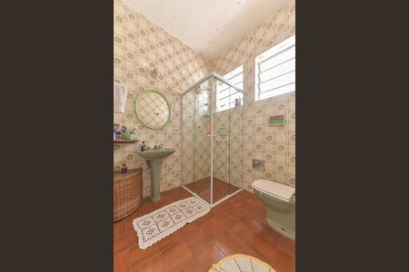 Casa para alugar com 170m², 3 quartos e 2 vagas Casa para alugar com 170m², 3 quartos e 2 vagasBanheiro Social