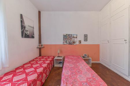 Casa para alugar com 170m², 3 quartos e 2 vagas Casa para alugar com 170m², 3 quartos e 2 vagasQuarto 2