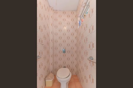 Casa para alugar com 170m², 3 quartos e 2 vagas Casa para alugar com 170m², 3 quartos e 2 vagasBanheiro de Serviço