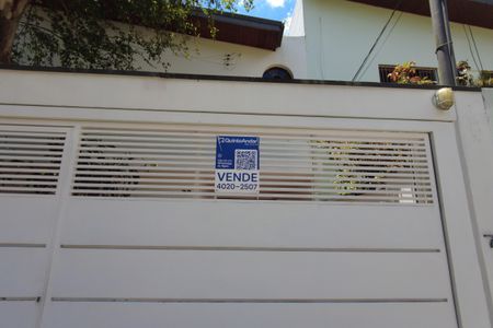 Casa para alugar com 170m², 3 quartos e 2 vagasPlaquinha