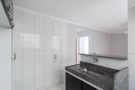 Apartamento para alugar com 52m², 2 quartos e 1 vaga Apartamento para alugar com 52m², 2 quartos e 1 vagaCozinha e Área de Serviço