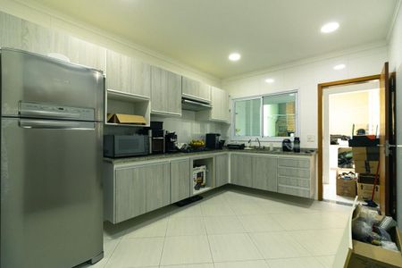 Casa para alugar com 90m², 2 quartos e 2 vagas Casa para alugar com 90m², 2 quartos e 2 vagasCozinha
