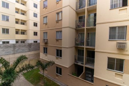 Vista da Sala de apartamento para alugar com 2 quartos, 46m² em Maria Paula, São Gonçalo