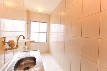 Apartamento à venda com 55m², 2 quartos e sem vaga Apartamento à venda com 55m², 2 quartos e sem vagaCozinha