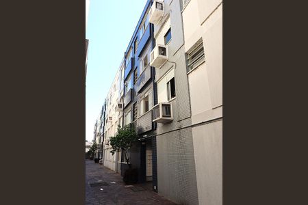 Apartamento à venda com 70m², 2 quartos e 1 vagaFachada