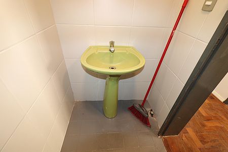 Apartamento à venda com 70m², 2 quartos e 1 vagaBanheiro de Serviço