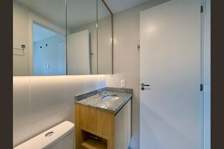 Apartamento para alugar com 28m², 1 quarto e sem vagaBanheiro 