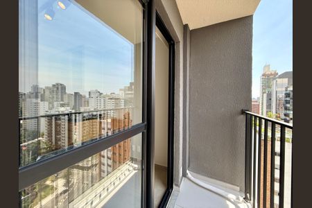 Apartamento para alugar com 28m², 1 quarto e sem vagaSacada