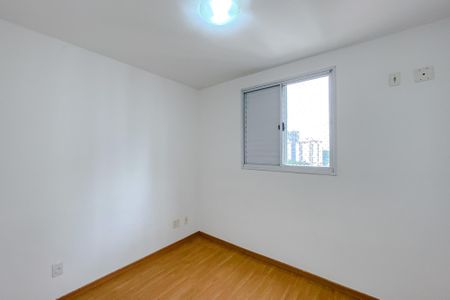 Apartamento para alugar com 55m², 2 quartos e 1 vaga Apartamento para alugar com 55m², 2 quartos e 1 vagaQuarto 2