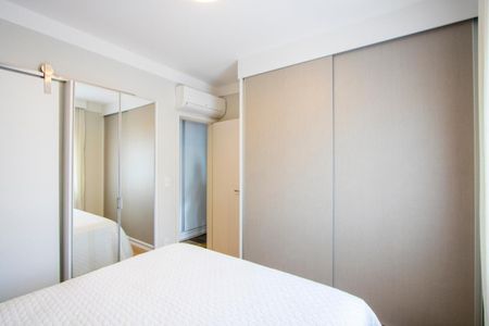 Apartamento à venda com 92m², 2 quartos e 2 vagas Apartamento à venda com 92m², 2 quartos e 2 vagasQuarto 1 - Suíte