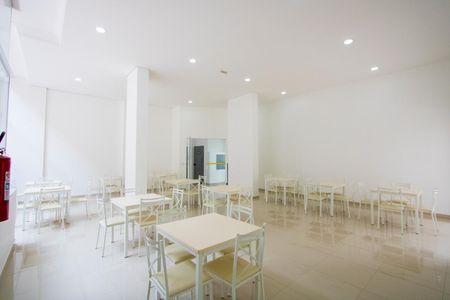 Apartamento à venda com 92m², 2 quartos e 2 vagas Apartamento à venda com 92m², 2 quartos e 2 vagasÁrea comum - Salão de festas