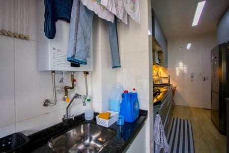 Apartamento à venda com 92m², 2 quartos e 2 vagas Apartamento à venda com 92m², 2 quartos e 2 vagasÁrea de serviço