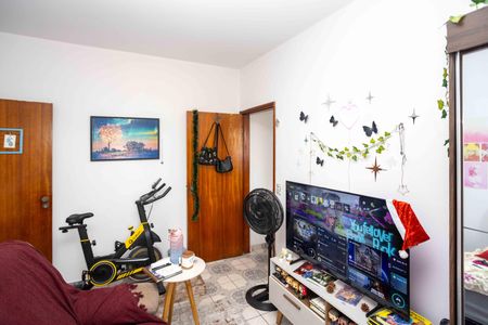 Casa à venda com 170m², 5 quartos e 5 vagasSala Casa 3