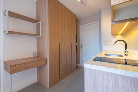 Studio para alugar com 24m², 1 quarto e sem vaga Studio para alugar com 24m², 1 quarto e sem vagaStudio