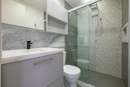 Studio - Banheiro de kitnet/studio para alugar com 1 quarto, 24m² em Pinheiros, São Paulo