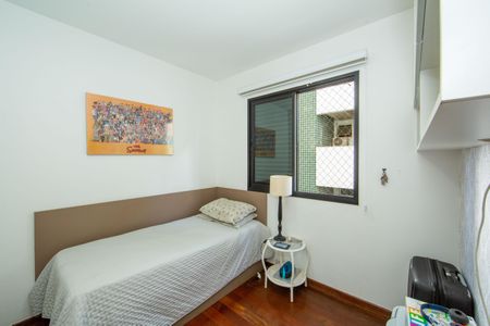 Apartamento à venda com 156m², 4 quartos e 3 vagasQUARTO3