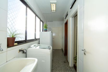 Apartamento à venda com 156m², 4 quartos e 3 vagasAREA DE SERVICO