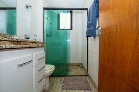 Apartamento à venda com 156m², 4 quartos e 3 vagasBANHEIRO2