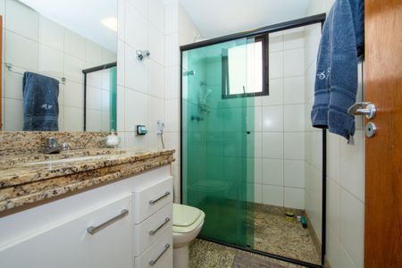 Apartamento à venda com 156m², 4 quartos e 3 vagasBANHEIRO2