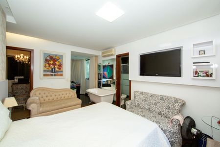 Apartamento à venda com 156m², 4 quartos e 3 vagasQUARTO2