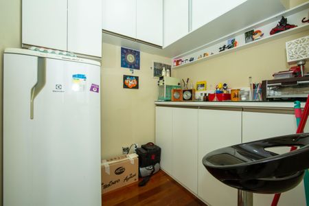 Apartamento à venda com 156m², 4 quartos e 3 vagasQUARTO DE EMPREGADA