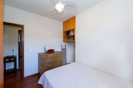 Apartamento à venda com 189m², 3 quartos e 3 vagas Apartamento à venda com 189m², 3 quartos e 3 vagasQUARTO2