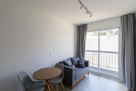 Studio para alugar com 27m², 1 quarto e sem vaga Studio para alugar com 27m², 1 quarto e sem vagaSala e Cozinha