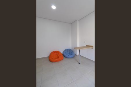 Studio para alugar com 27m², 1 quarto e sem vaga Studio para alugar com 27m², 1 quarto e sem vagaÁrea Comum - Lavanderia