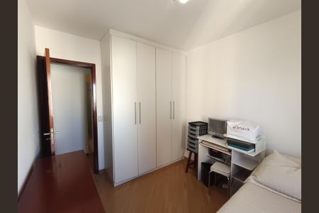 Apartamento à venda com 87m², 3 quartos e 2 vagasQuarto 2